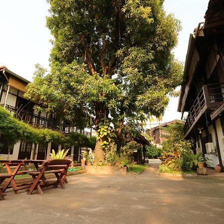 Villa Lao Vientiane Exterior foto