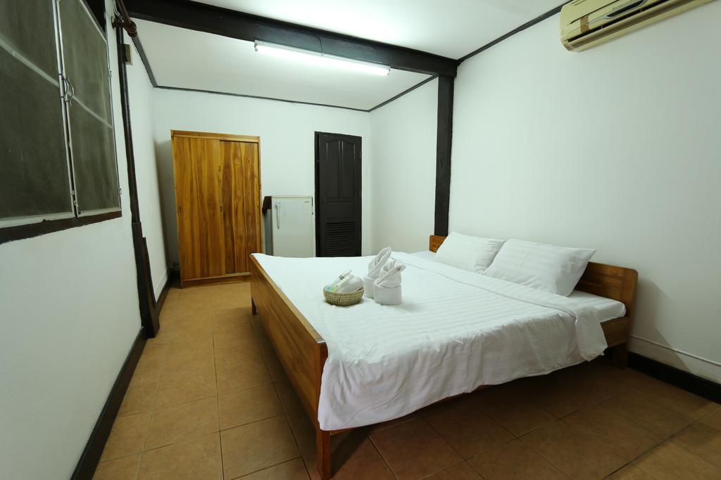Villa Lao Vientiane Zimmer foto